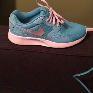 Nike kaishi sz6.5