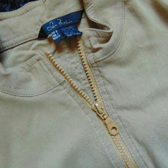 Jacket - Picture 2 of 3