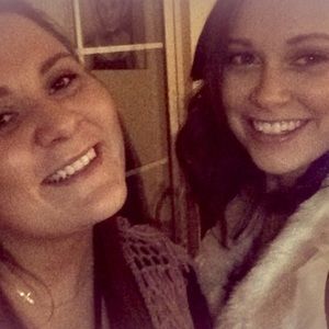 Meet your Posher, Alicia