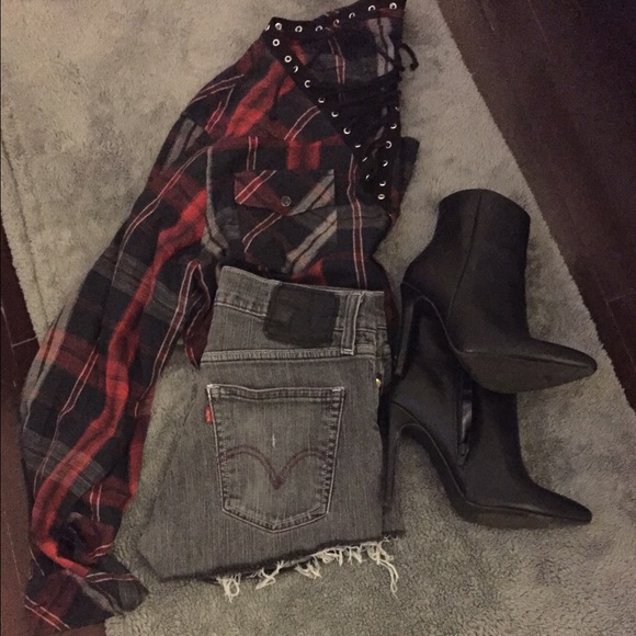 ♦️SOLD♦️ - Picture 2 of 3