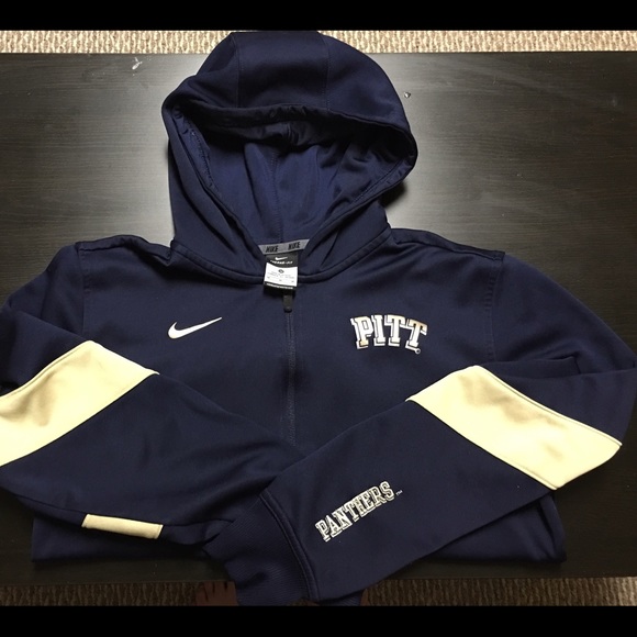 Women's Nike Pitt Panthers jacket. 💙💛