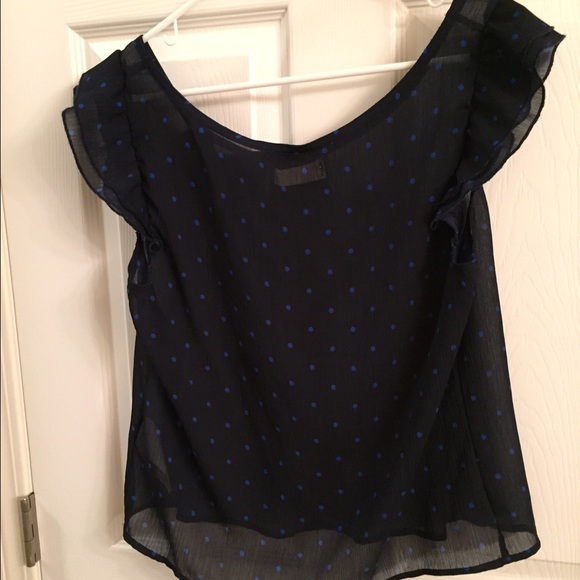 Hollister T - Picture 4 of 4