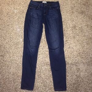 Low rise- skinny Paige jeans