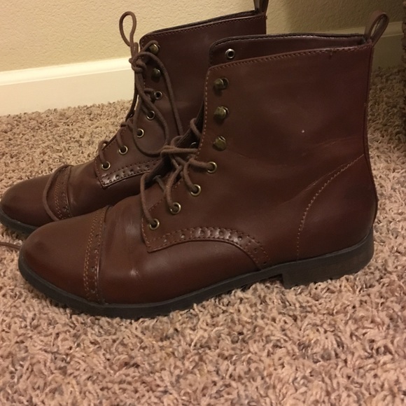H&M brown combat boots - Picture 2 of 2