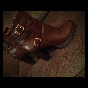 Brown boots