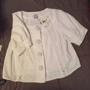 White eyelet cropped jacket. Kensie Girl