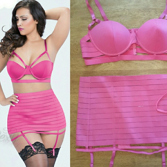 Oh La La Cheri 3X Pink Lingerie Set