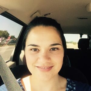 Meet your Posher, Juliana