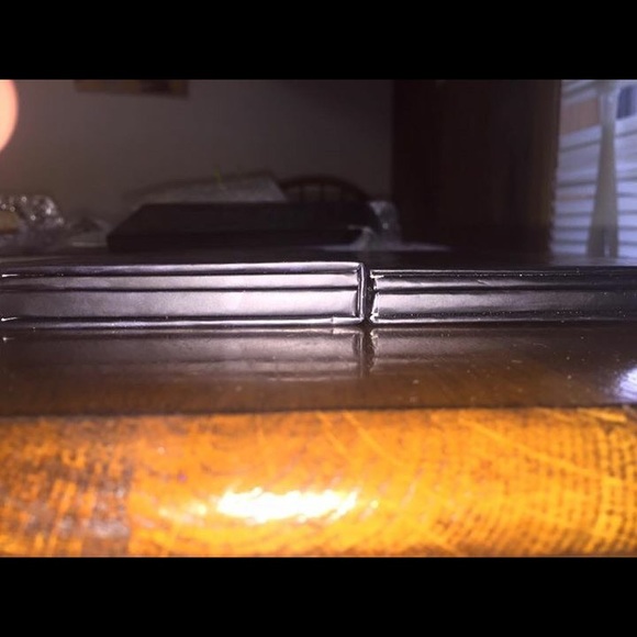 Real vs Fake...Know the difference - Picture 4 of 4