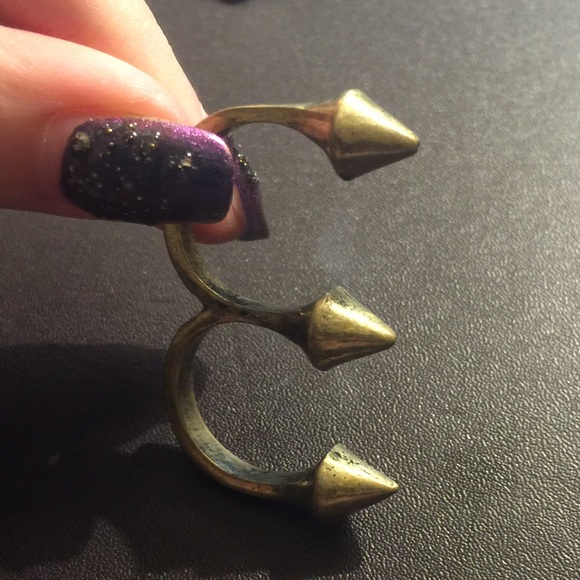 Pointed ring set - Picture 2 of 4