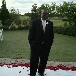 Meet your Posher, Pierre