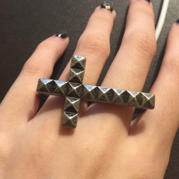 Cross ring&earring set - Picture 2 of 3