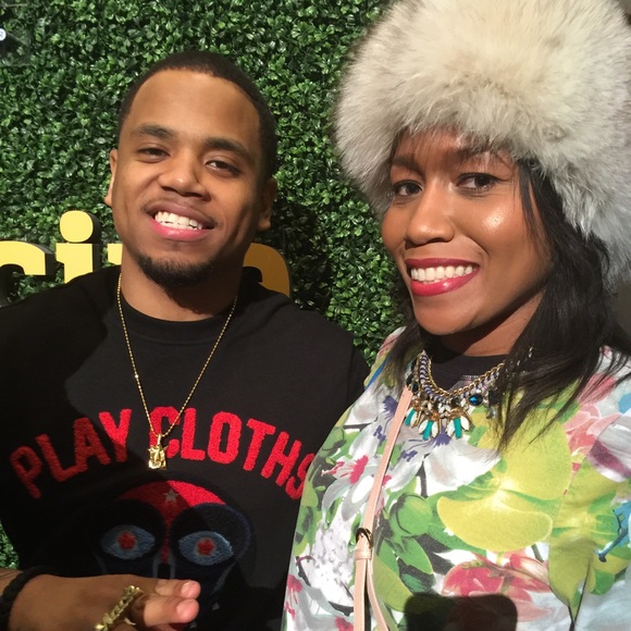 ✨Make Me An Offer!✨ - Picture 3 of 5