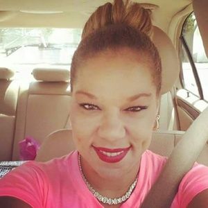 Meet your Posher, Jacquelyn