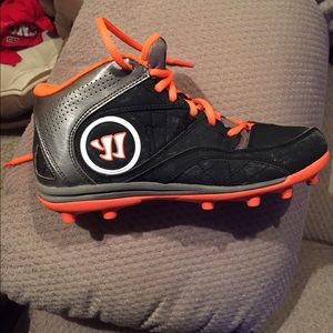Warrior lacrosse shoes.