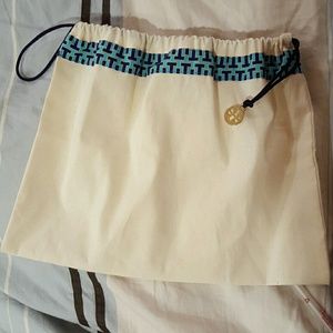 Dust bag.  Never used