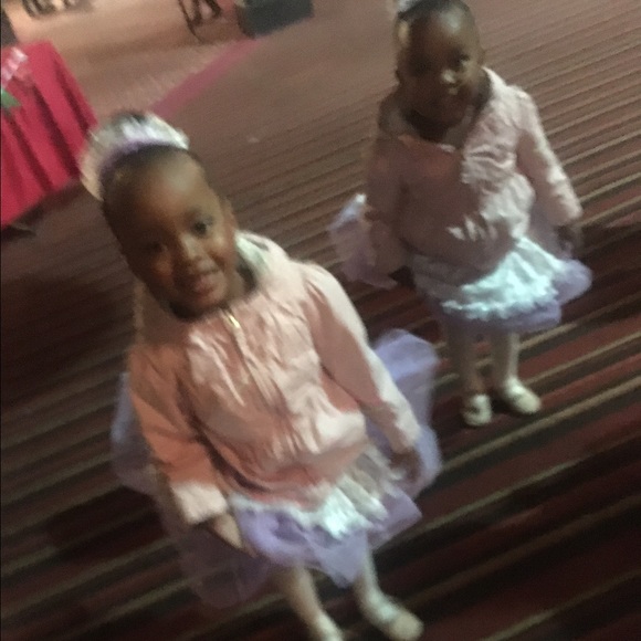 Meet your Posher, Mona - Picture 7 of 8