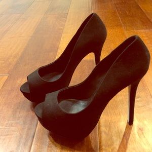 Black Aldo Heels