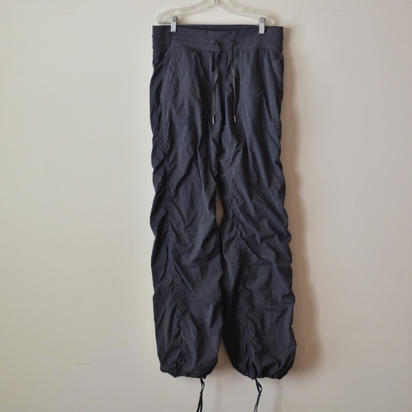 Lululemon lined Studio Pants