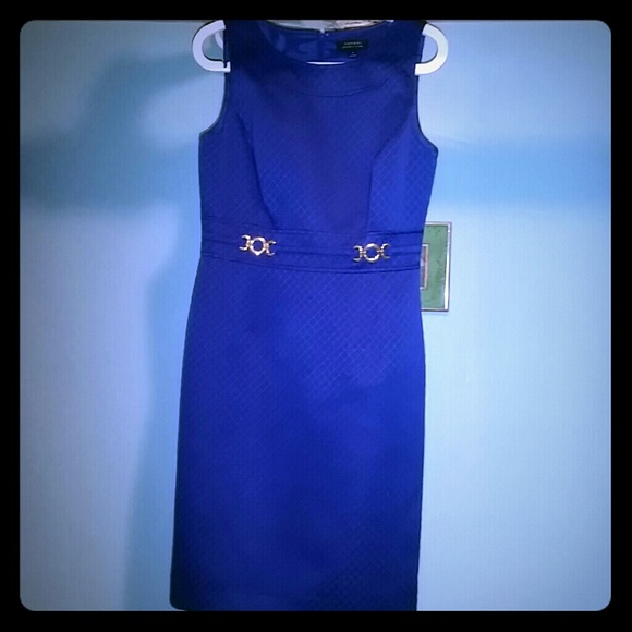 NEW-Tahari Jacquard Sheath Dress with Chain Detail