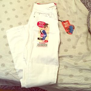 NWT!  White Skinny Jeans 😍
