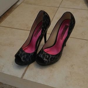 Betsy Johnson Pumps