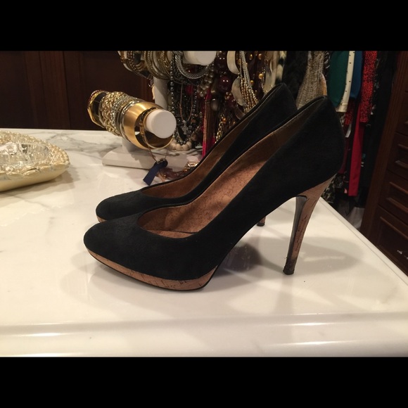 Charles by Charles David black pumps 8.5