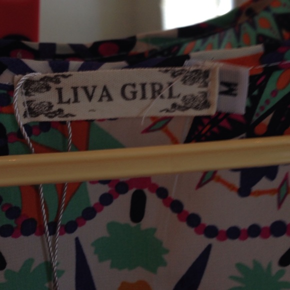 Geometric Pattern Tank Top - Picture 2 of 3