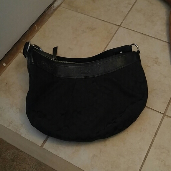 Coach Bag - Picture 2 of 3