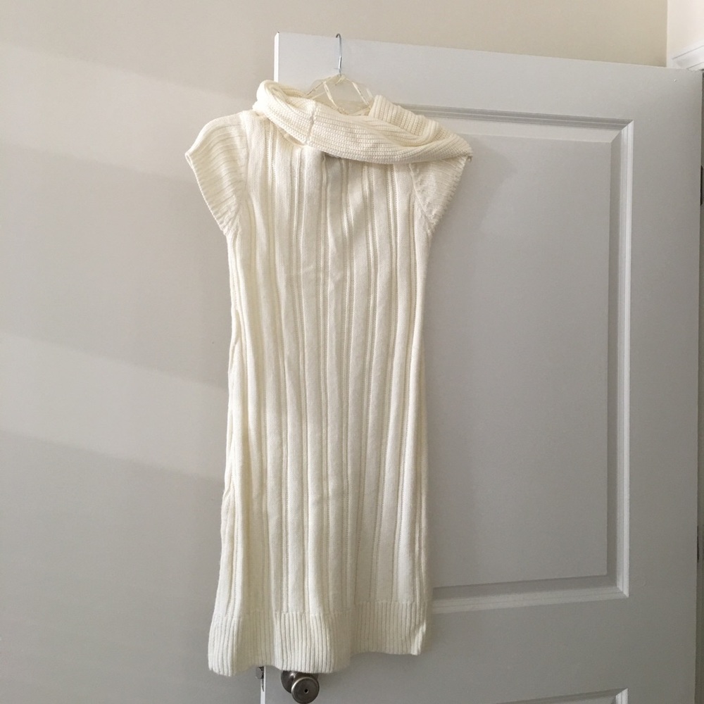 Jessica Simpson white crochet dress