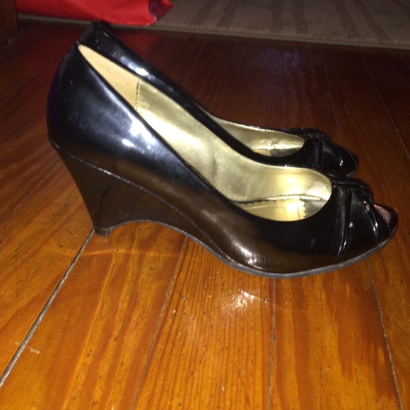 Patent leather heels