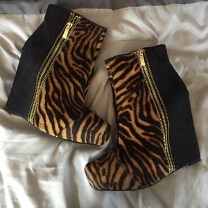 Rachel Roy wedge booties