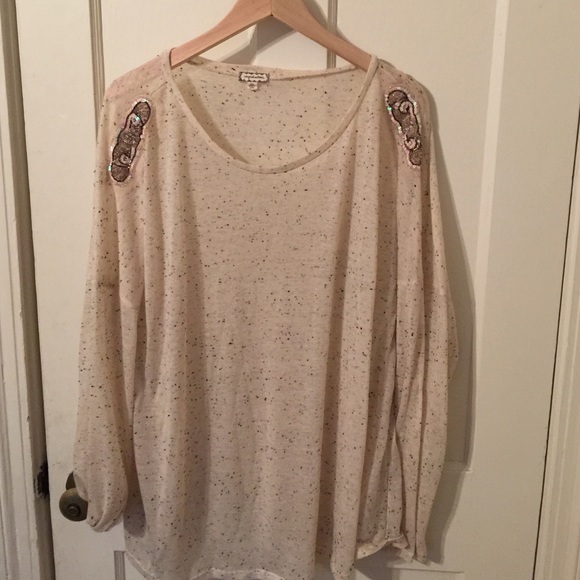 Lovely shirt with beading detail.