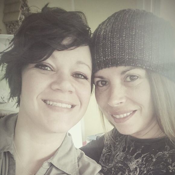 Meet your Posher, Dee