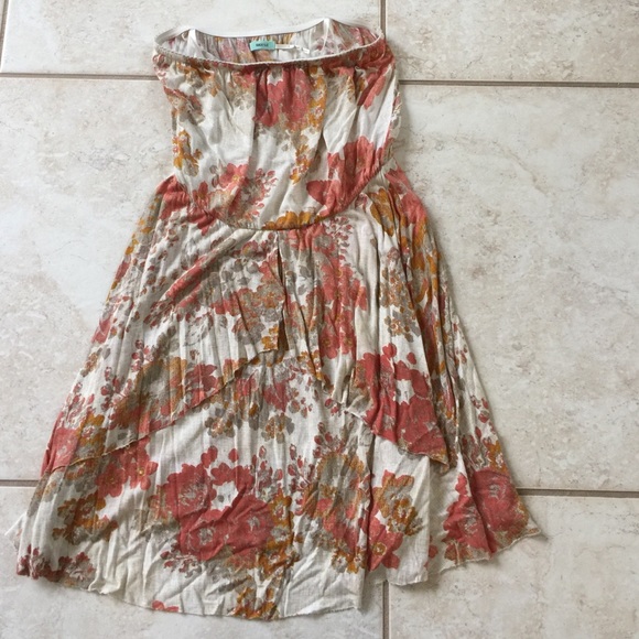 Kimchi Blue (Urban Outfitters) Strapless Dress