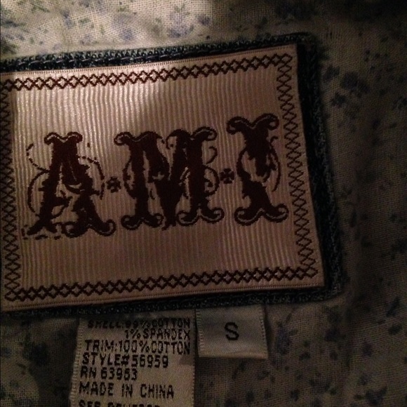 Jean Jacket - Picture 2 of 2