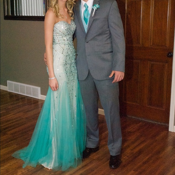 Jovani Teal Prom Dress - Picture 1 of 4