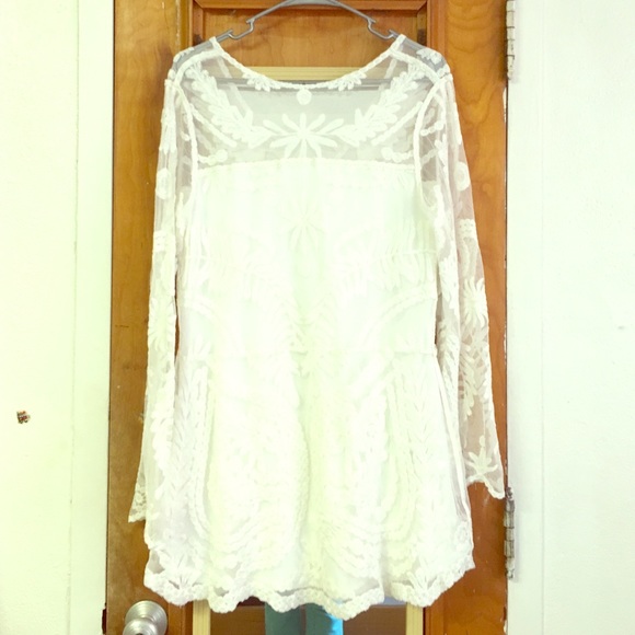 Aeropostale Tokyo Darling Lace Dress