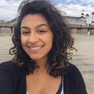 Meet your Posher, Alondra