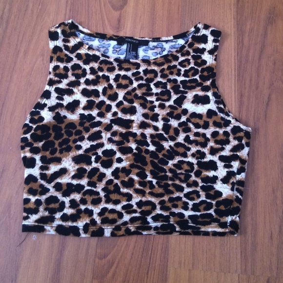 Leopard print crop top