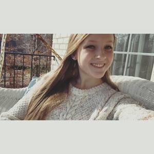 Meet your Posher, Makena