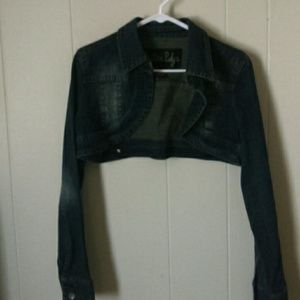 Outer Edge Cropped denim jacket