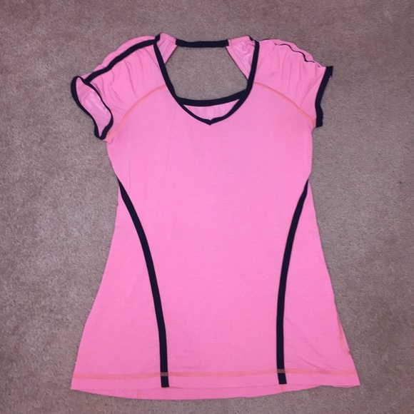 Lululemon athletic yoga shirt