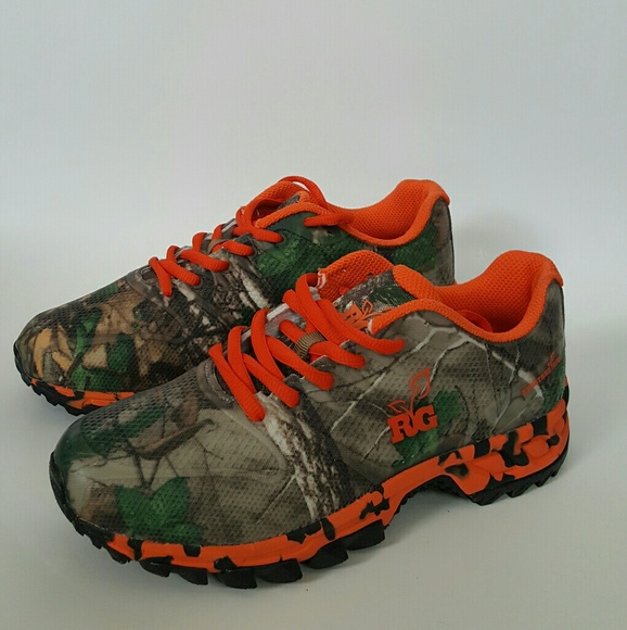 Realtree Woman's Mamba Hiking Shoe - Picture 2 of 4