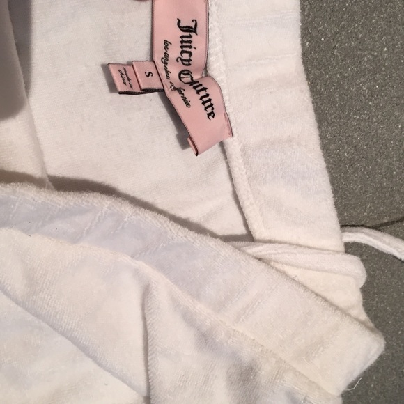 Juicy couture coverup - Picture 2 of 4