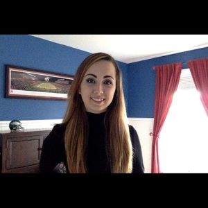 Meet your Posher, Emily