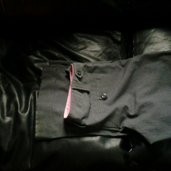 Size 9 grey slacks!  Super cute,