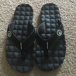 Mens Volcom flip flops