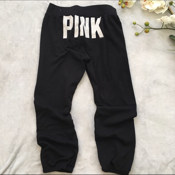 Victoria's Secret Pants - Pink 🐶 Victoria's Secret
