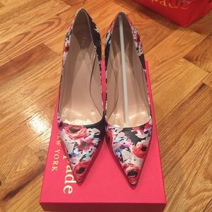 kate spade floral licorice pump
